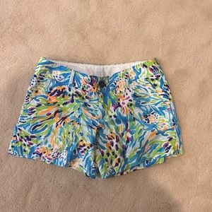 Lilly Pulitzer Callahan Short Size 4